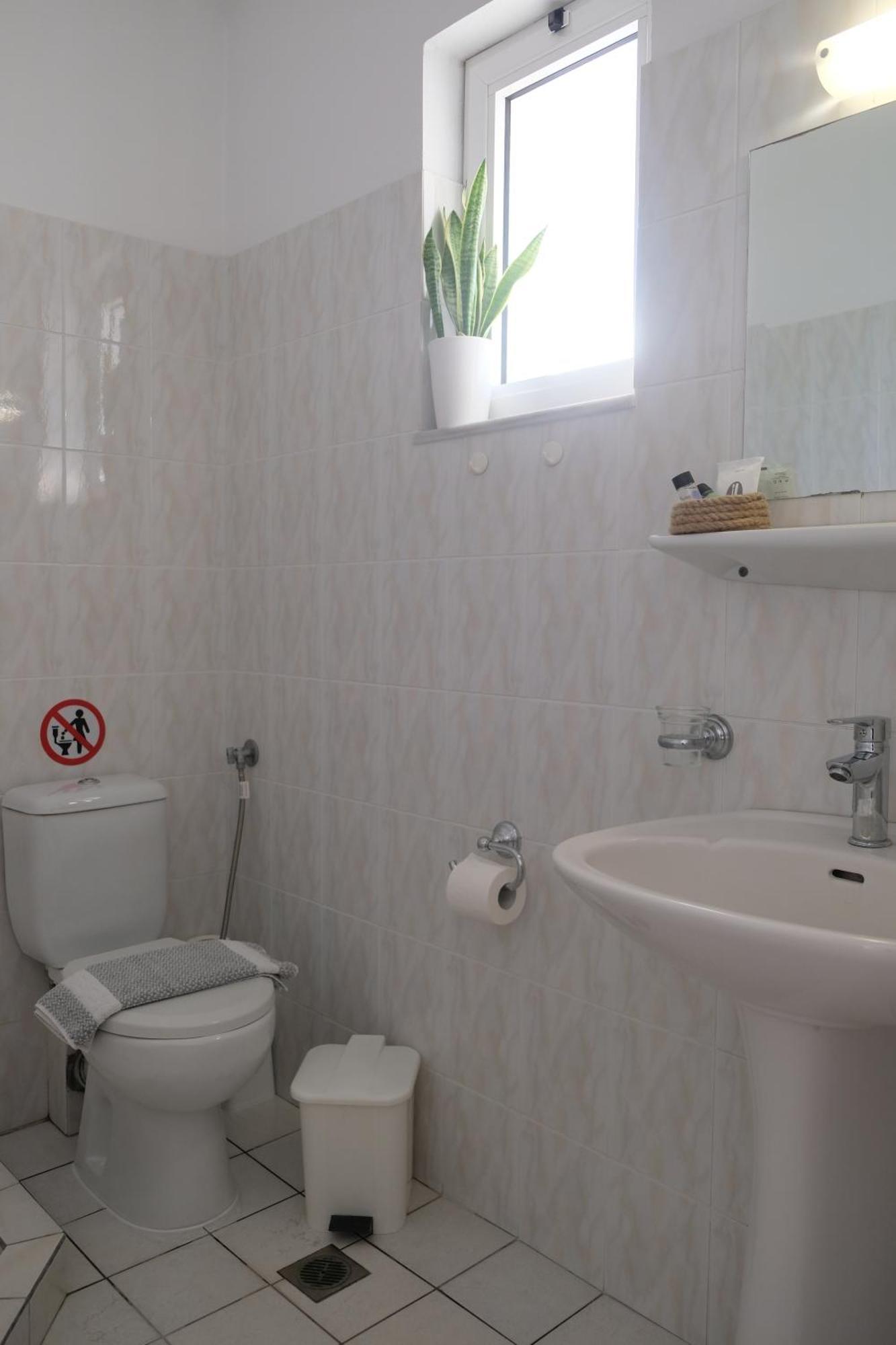 Lappas Rooms Rovies Buitenkant foto